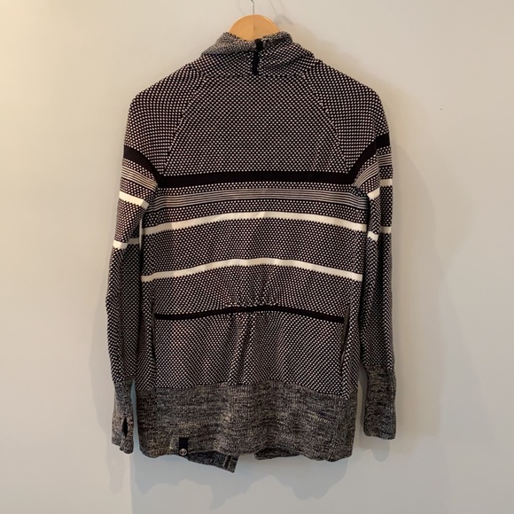 Ivivva snap wrap sweater girls size 14 - Picture 6 of 6